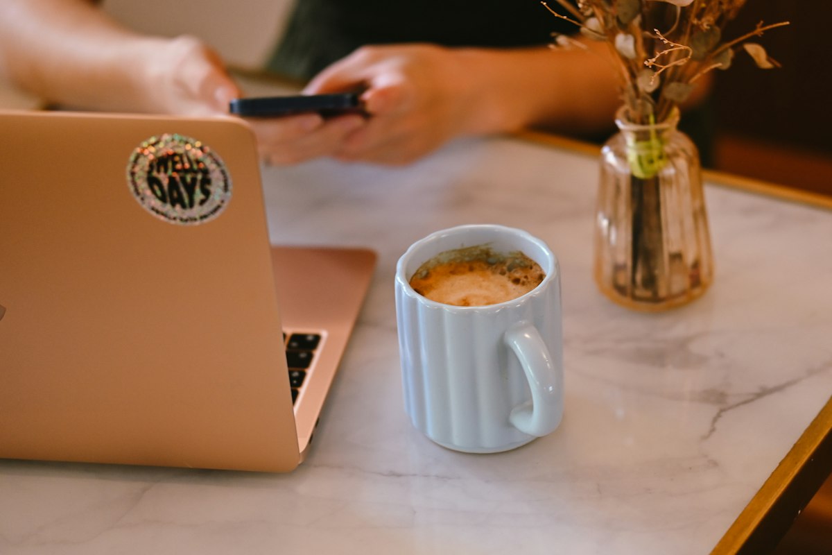 Mastering the US Credit Card Market: Strategies for Rewards and Credit Building